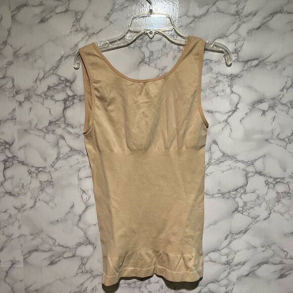 Real Shaping Lace Cami - Picture 3 of 3